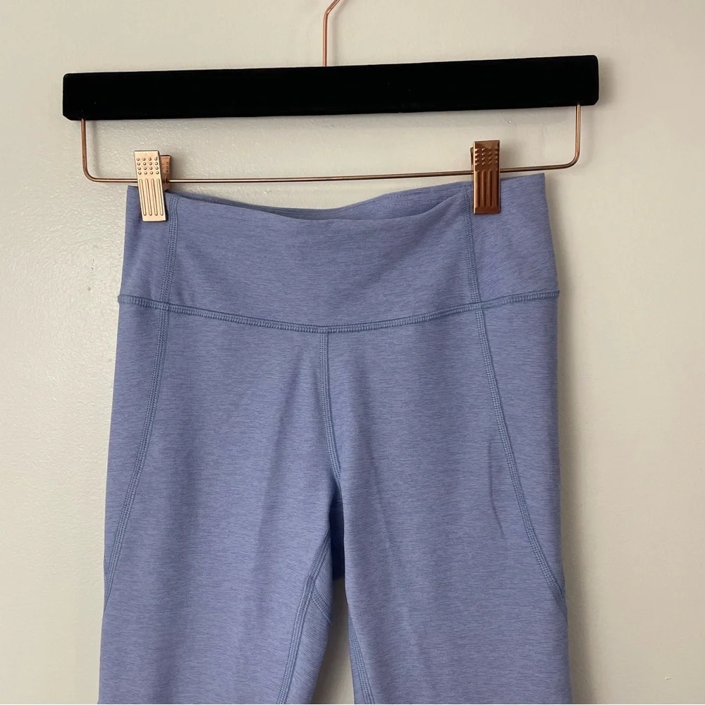 Outdoor Voices 3/4 Warmup Leggings Lilac Size XS - Picture 3 of 8